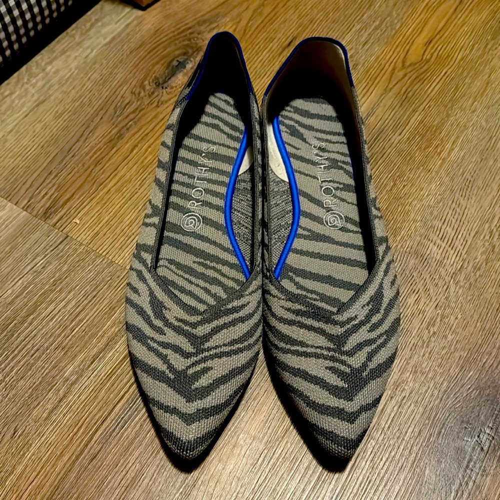 Rothy’s Gray/Zebra Print The Point